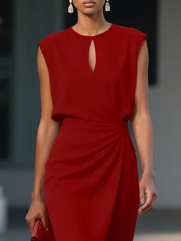 Elegant Keyhole Neck Sheath Dress with Ruched Waist Detail