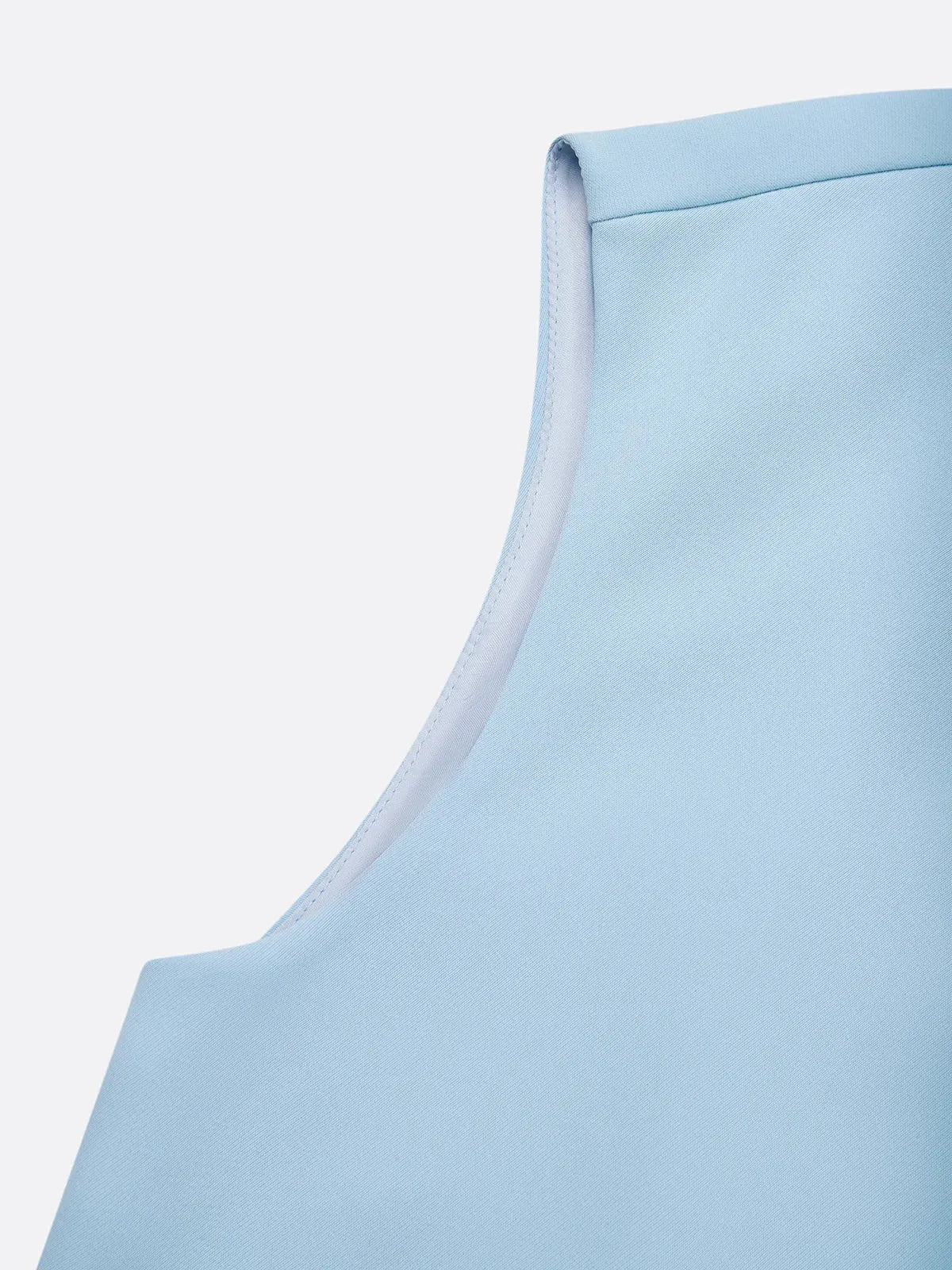 Elegant Keyhole Neck Sheath Dress with Ruched Waist Detail