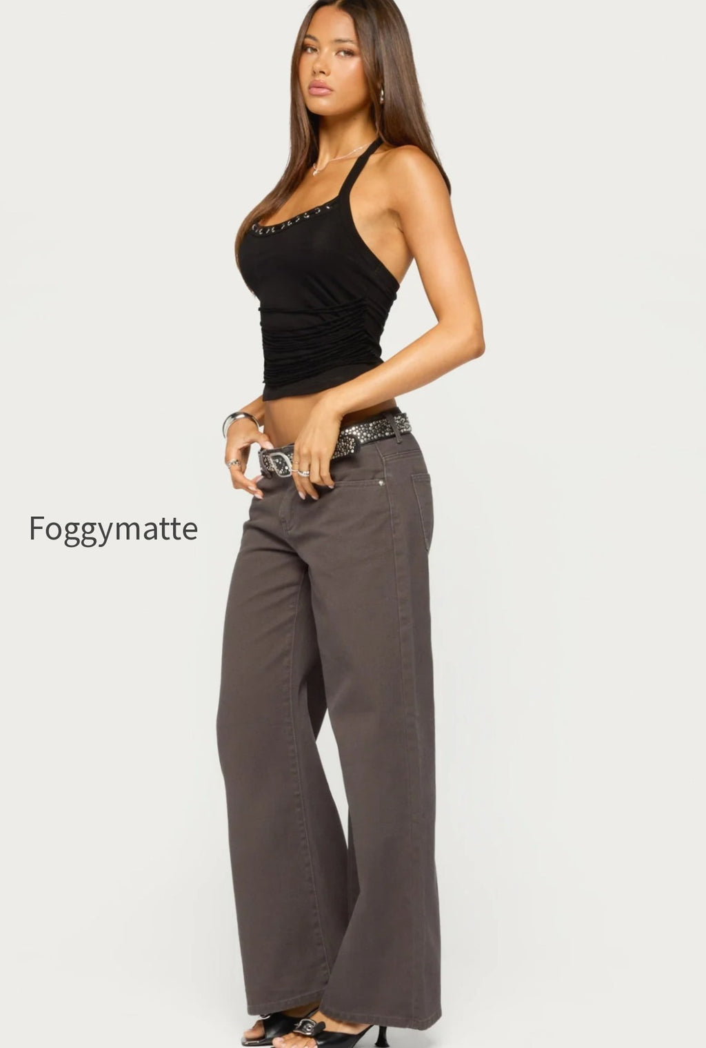 s15821_gray