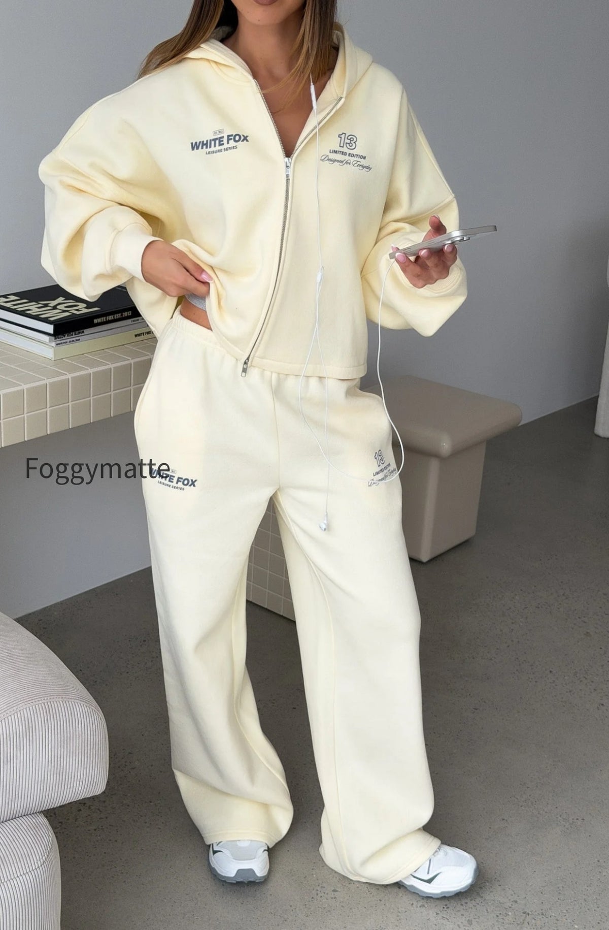 never-missed-wide-leg-sweatpants-butter-39978765