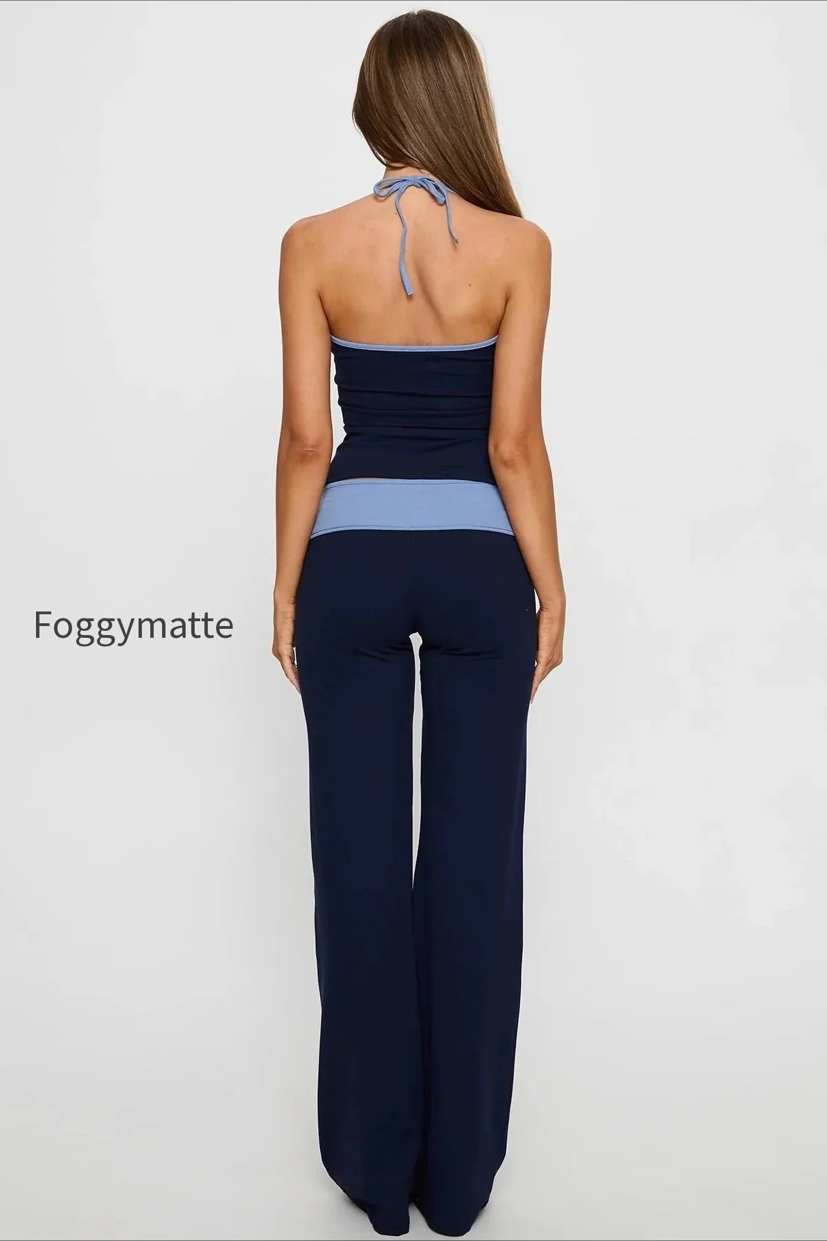 low-rise-flare-leggings-activewear-set